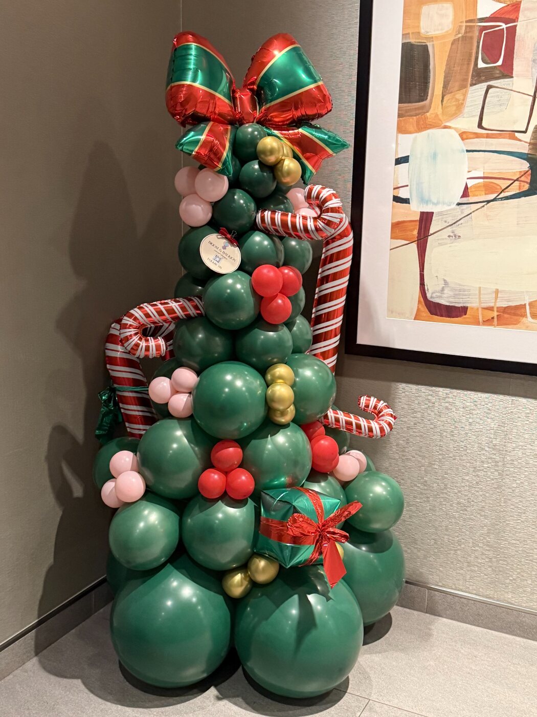 Holiday balloon installation